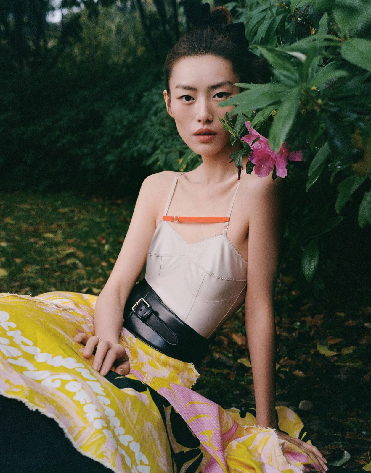 Liu Wen Covers ELLE China's June 2021 'Go Green' Issue Liu Wen Covers ELLE China's June 2021 'Go Green' Issue